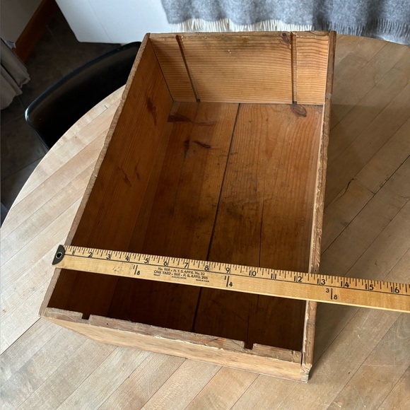 Vintage French Wine Crate - Picture 9 of 11